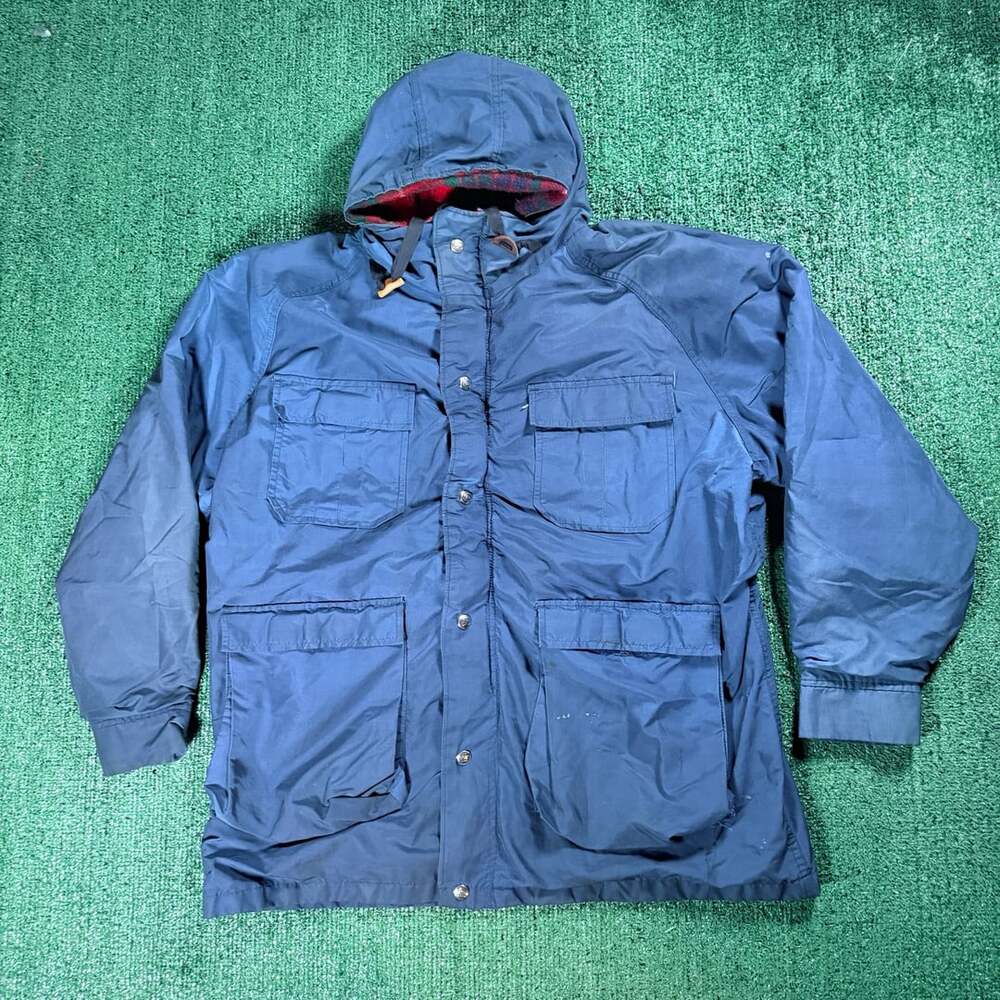 Vintage 90s Woolrich Parka Size XL Blue Wool-Lined Hooded Jacket